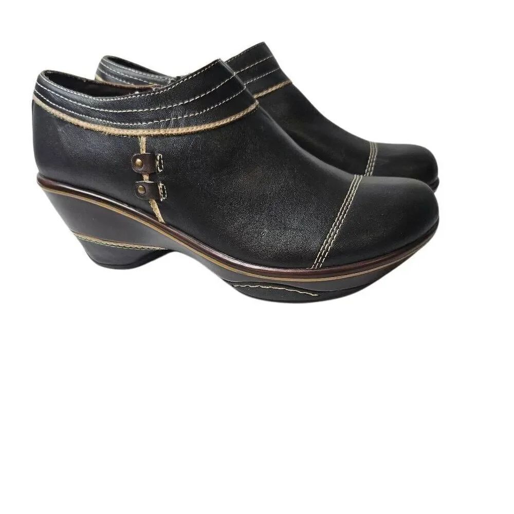 Jambu womens black leather Beijing ankle boots. 10M. New!